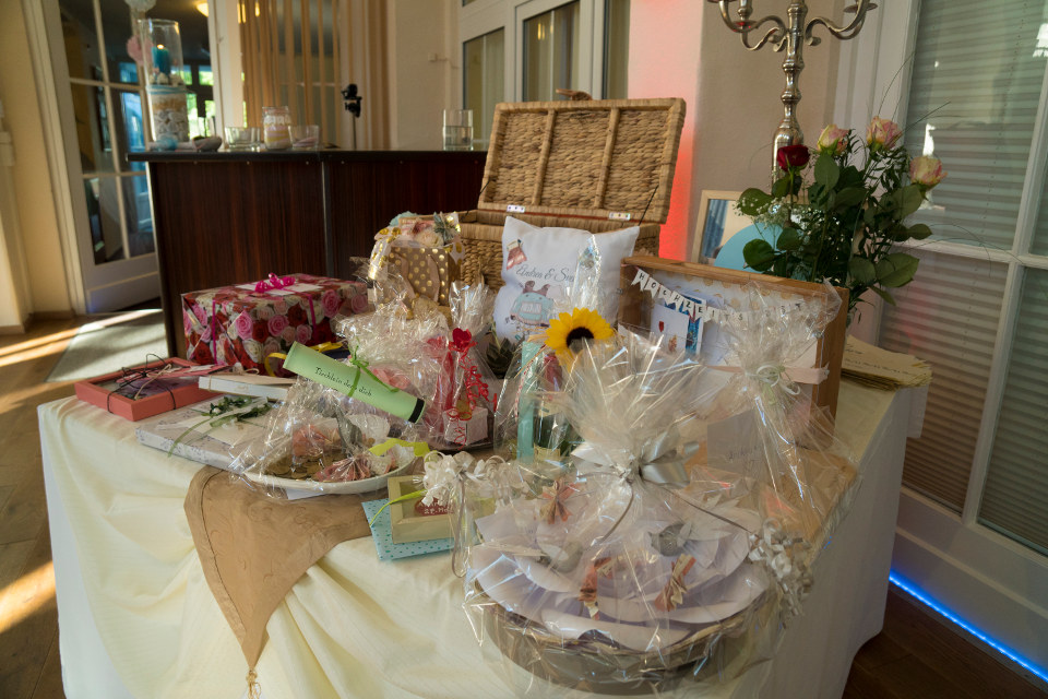 Geschenketisch zur Hochzeit in Fürstenwalde