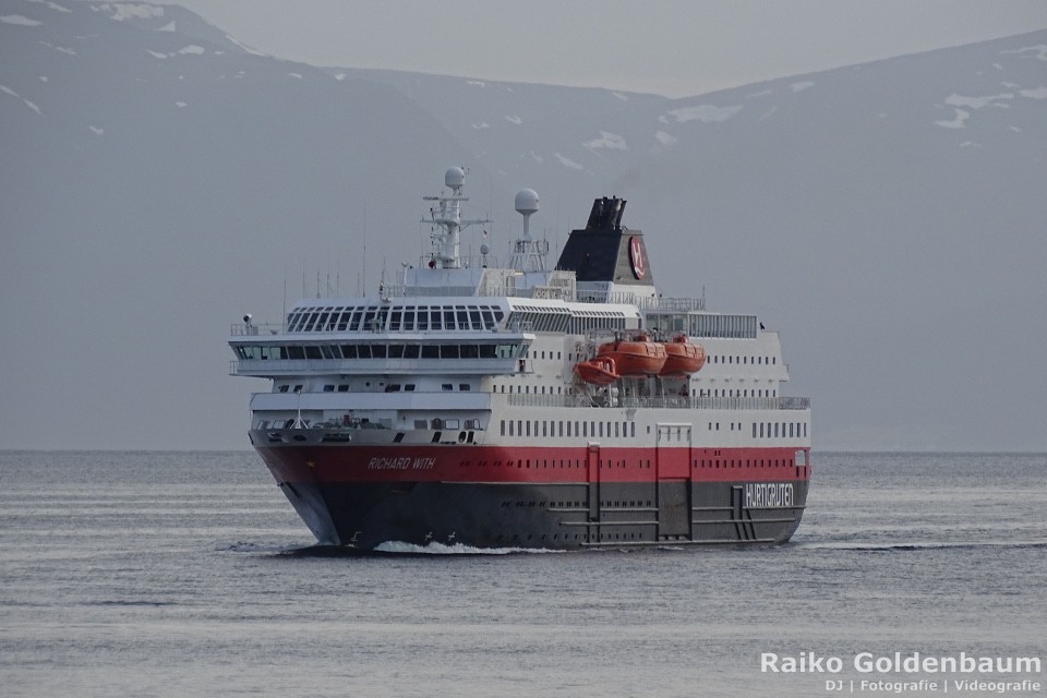 Hochzeit auf Hurtigruten Schiff mit DJ